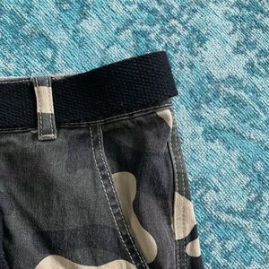 Like new condition Camo pants
